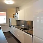 Διαμέρισμα Donaublick Mit Terrasse