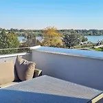Διαμέρισμα Donaublick Mit Terrasse