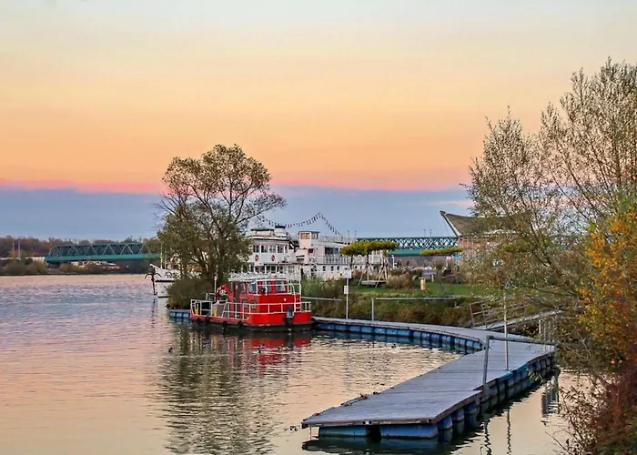 Donaublick Mit Terrasse * Tulln An Der Donau