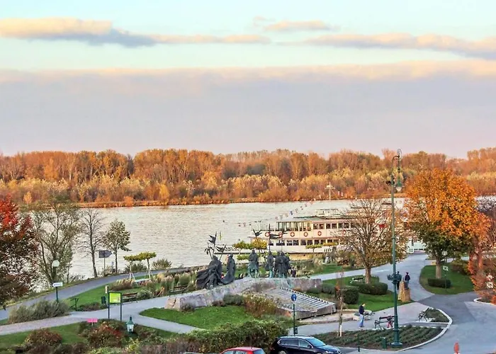 Donaublick Mit Terrasse Tulln An Der Donau